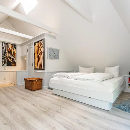 Kapitaenshuis Vakantiehuis *